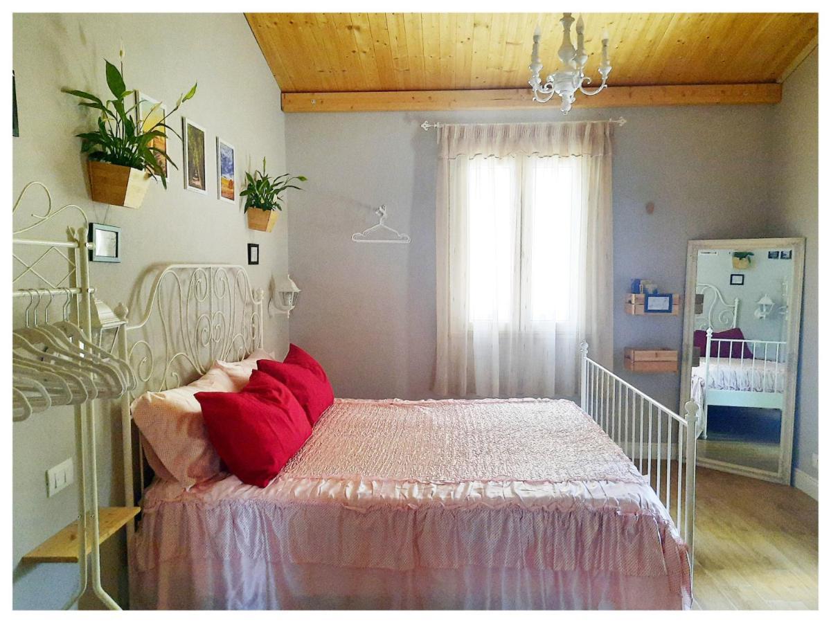 La Casina Bed & Breakfast Trecasali Екстериор снимка