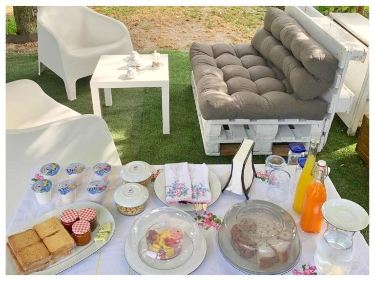 La Casina Bed & Breakfast Trecasali Екстериор снимка